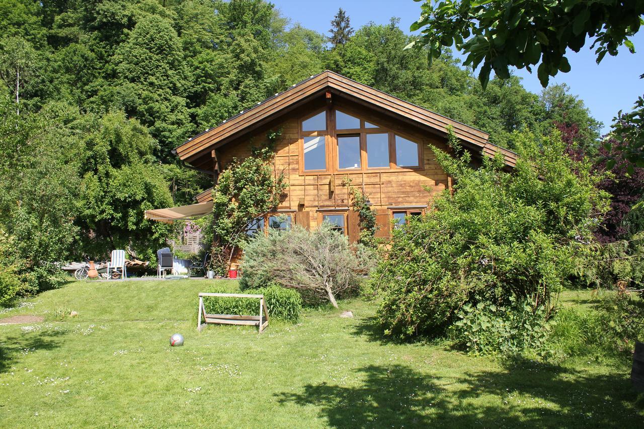 Frühstückspension Holzhaus Im Grünen *